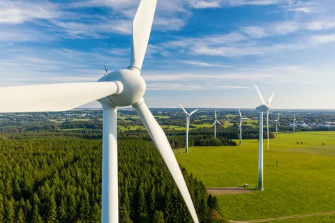 See More About Electrificación de turbinas eólicas en áreas rurales y remotas